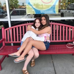 Meet your Posher, Hailey